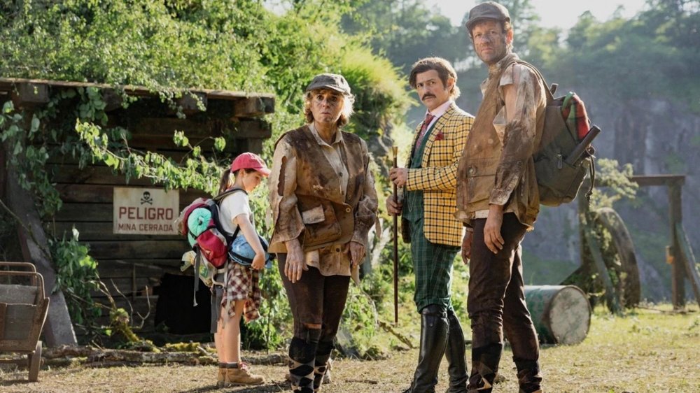 Móng Vuốt Gấu Trại - Bear Claw Camp